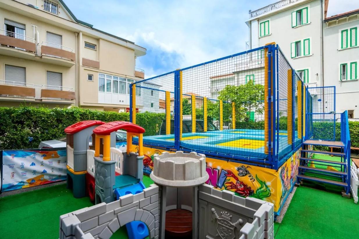 Hotel Gambrinus - Valentini Family Village Bellaria-Igea Marina Eksteriør bilde